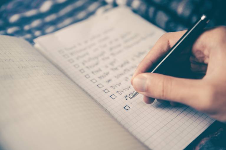 Content Marketing Strategy Checklist – 12 Steps To Launch Your Next Campaign